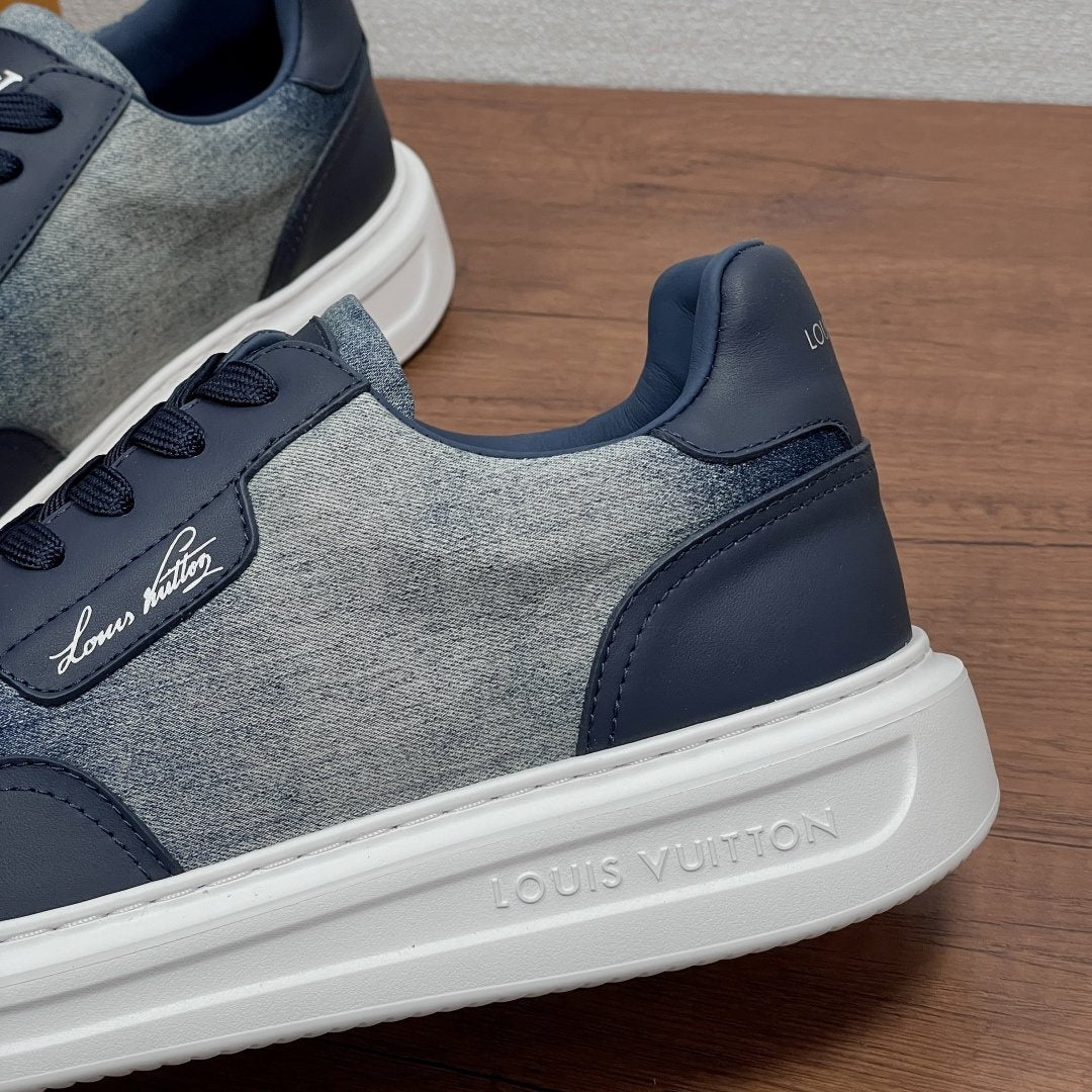 Louis Vuitton Textured Low-Top Sneakers — detail